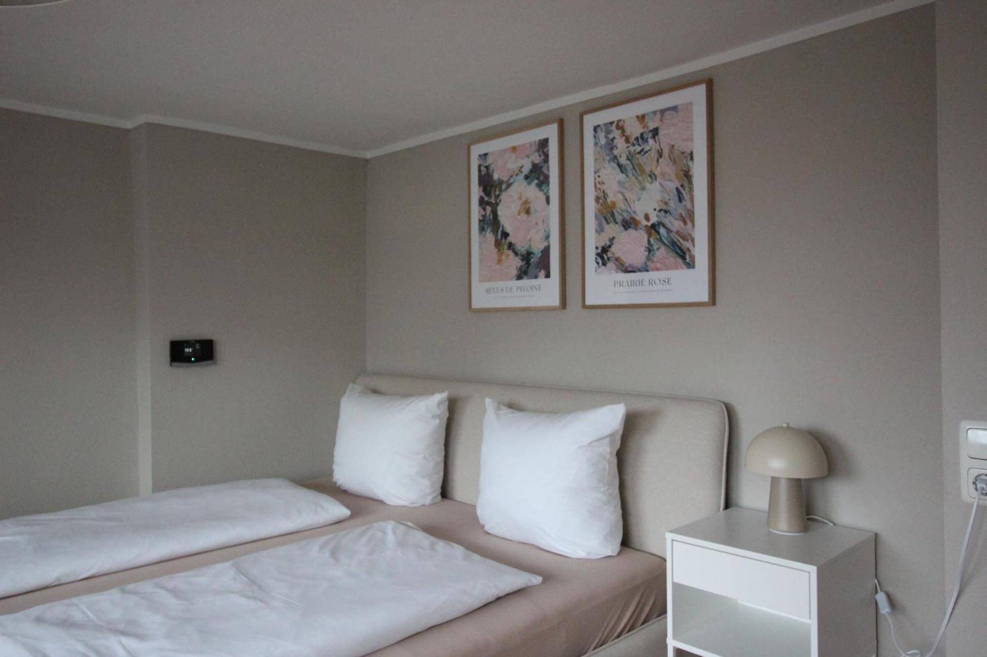 Homie Stay Schiestlstrasse - Moderne Dachgeschosswohnung Mit 2 Schlafzimmern Wurtzbourg Extérieur photo